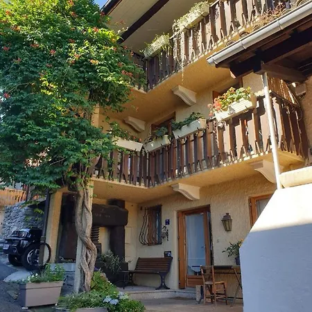 Maison Des Pecheurs Vue Lac A 50M Du Port Dans Quartier Historique Thonon-les-Bains Exterior photo